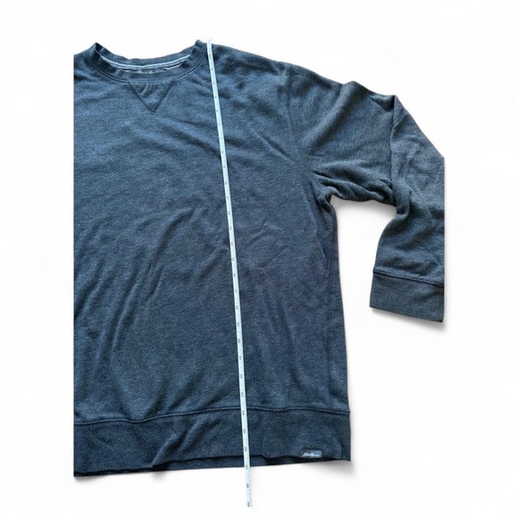 ✨Eddie Bauer Men’s Gray Crewneck Sweater - Picture 4 of 8